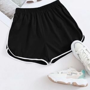 ✨ROMWE black dolphin shorts
